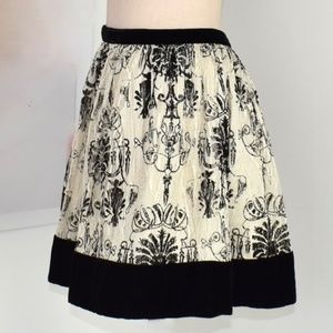 Anthropologie Kimchi Blue Cream Black Velvet Floral Lace Skirt Velvet Hem &Waist